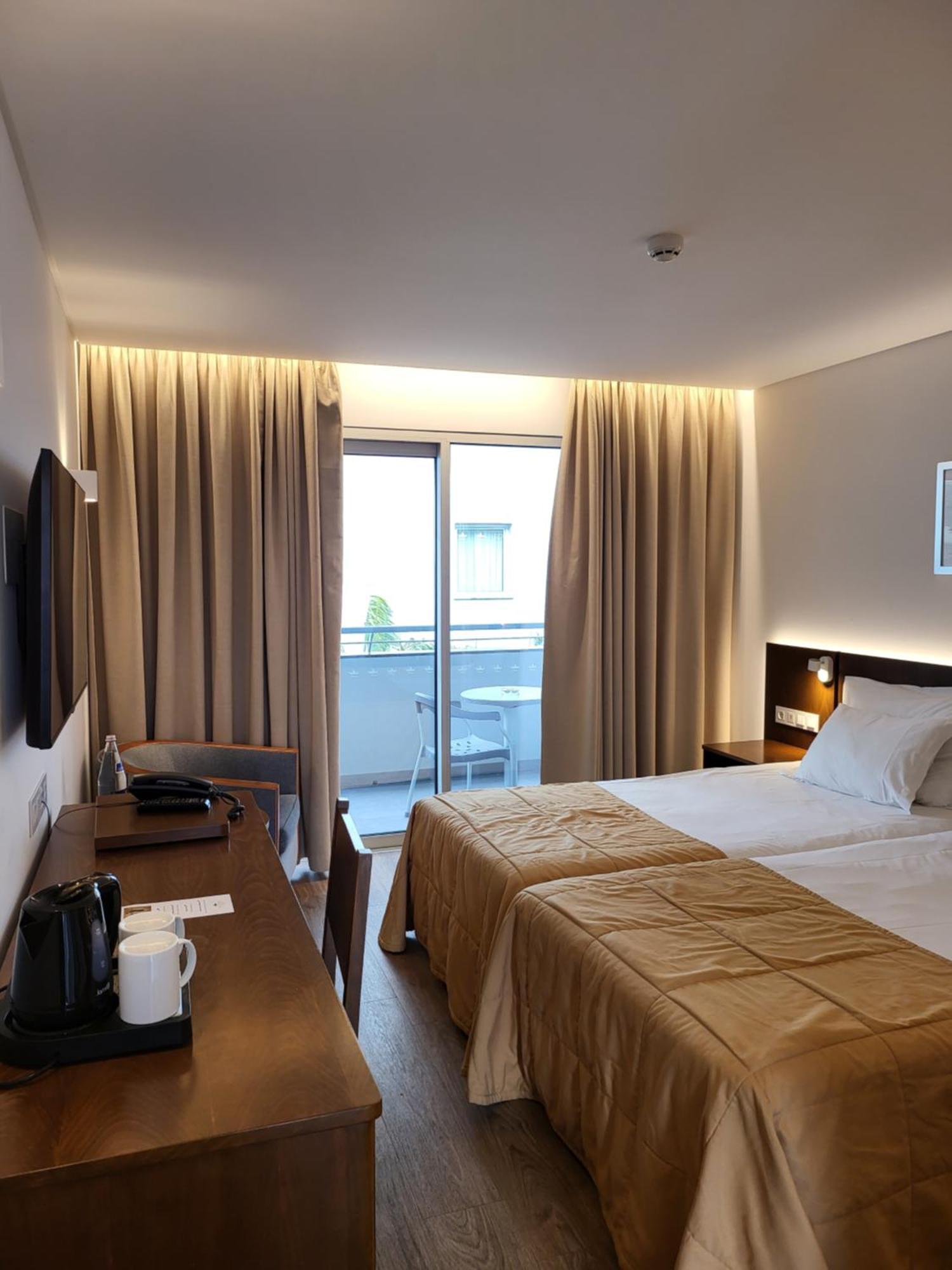 Hotel Roca Mar Caniço Zewnętrze zdjęcie