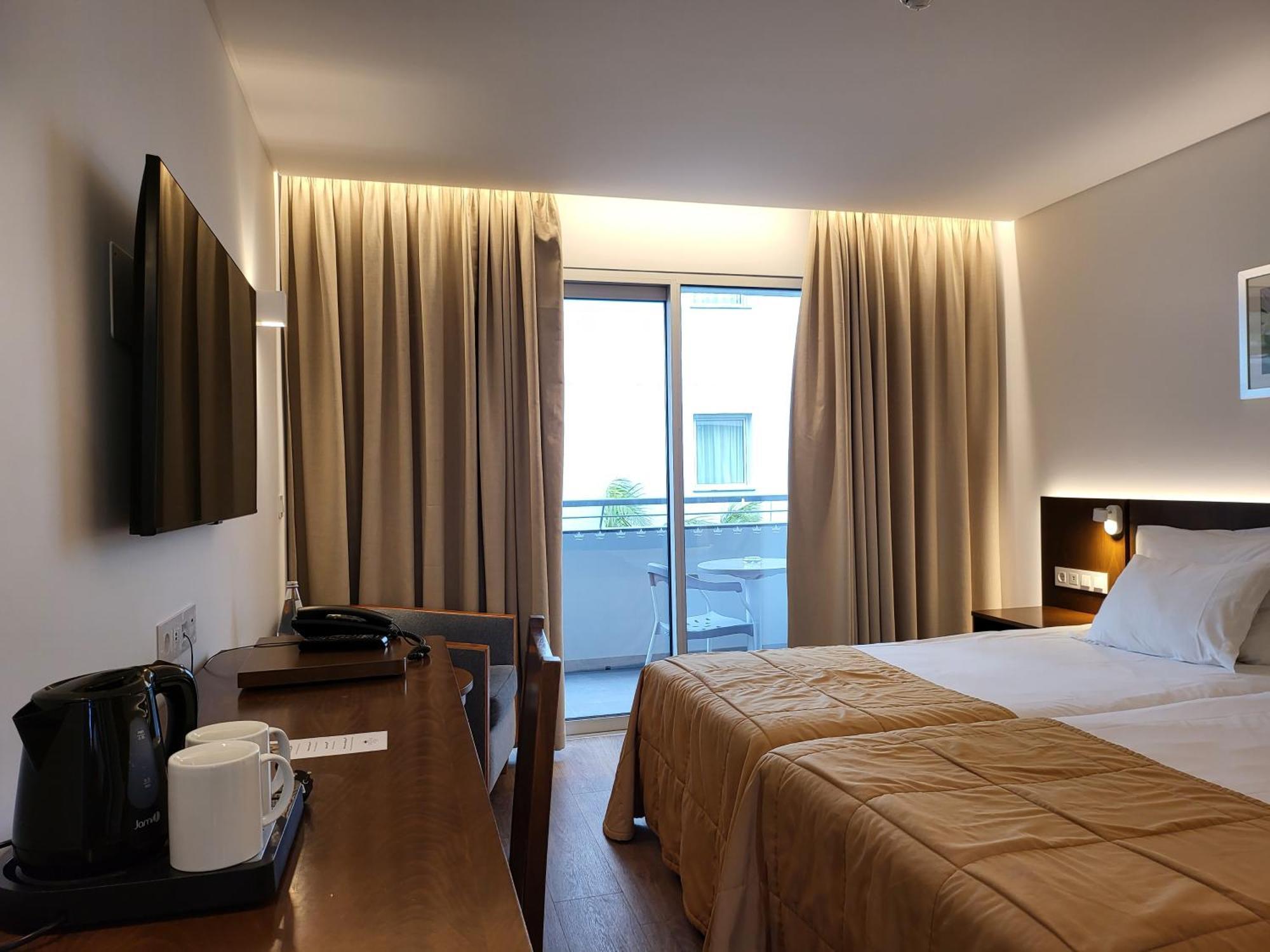 Hotel Roca Mar Caniço Zewnętrze zdjęcie