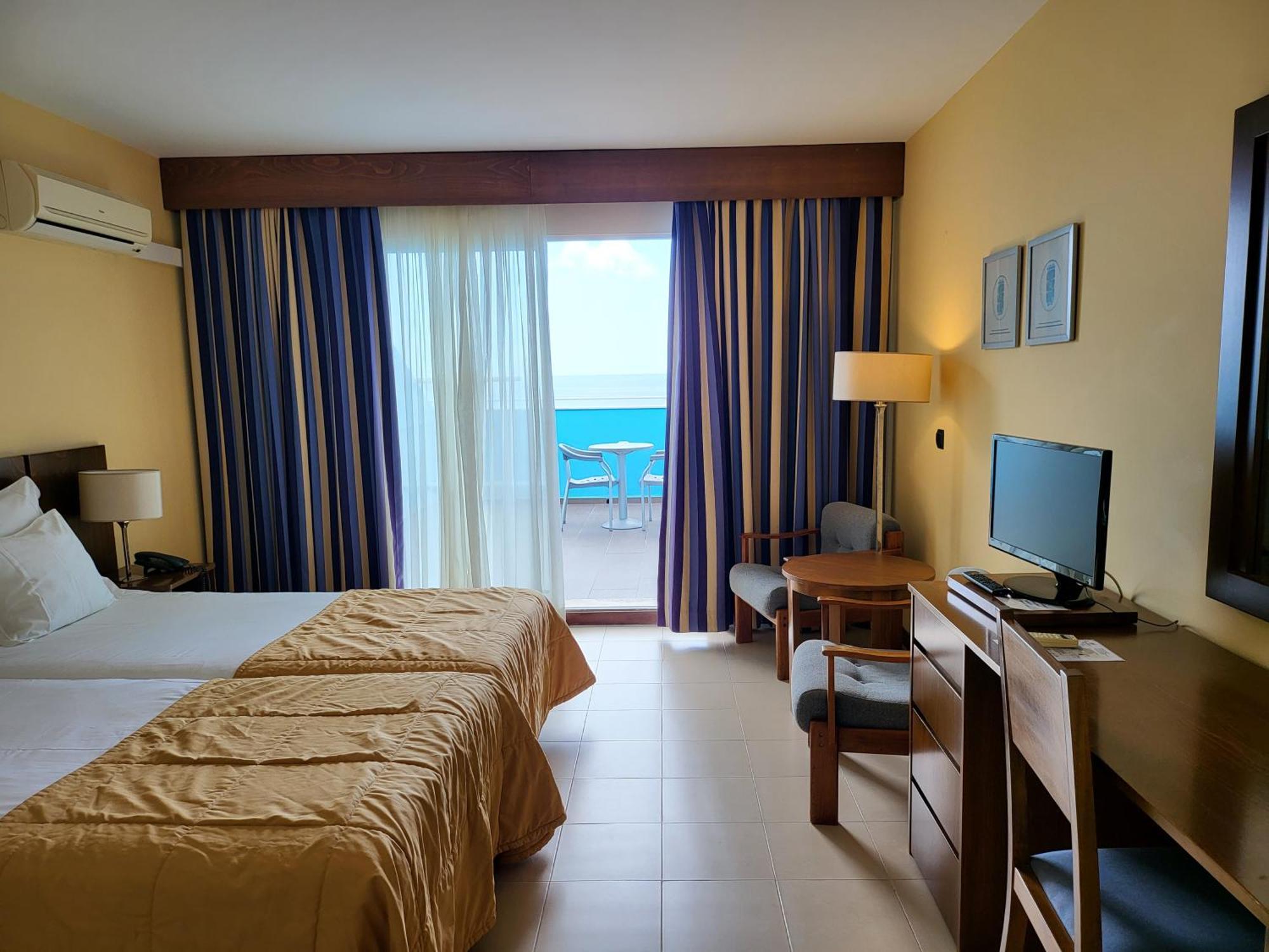 Hotel Roca Mar Caniço Zewnętrze zdjęcie